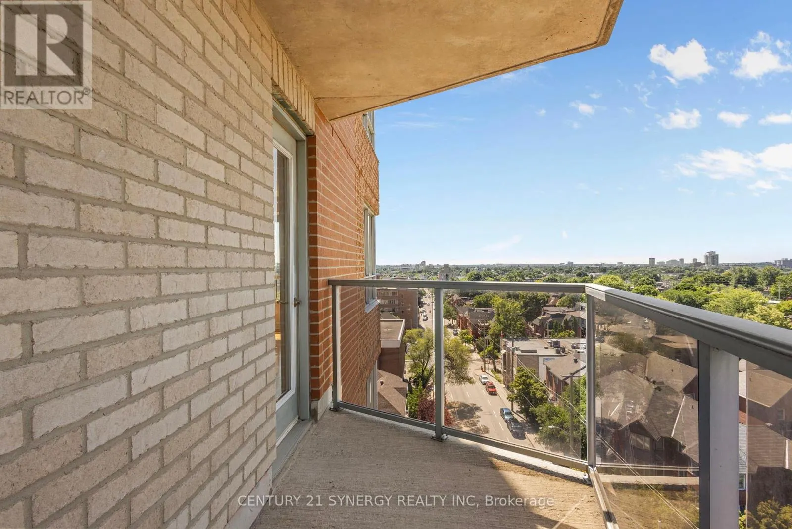 1109 - 429 SOMERSET STREET W