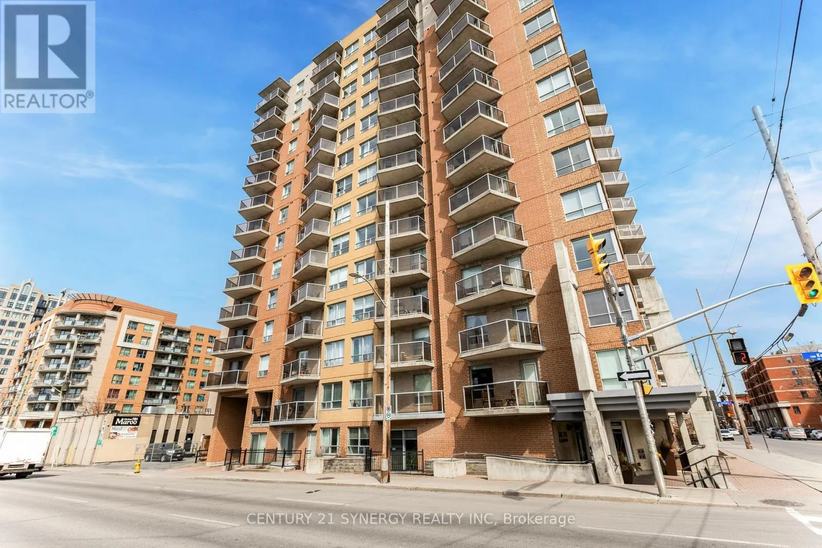 1109 - 429 SOMERSET STREET W