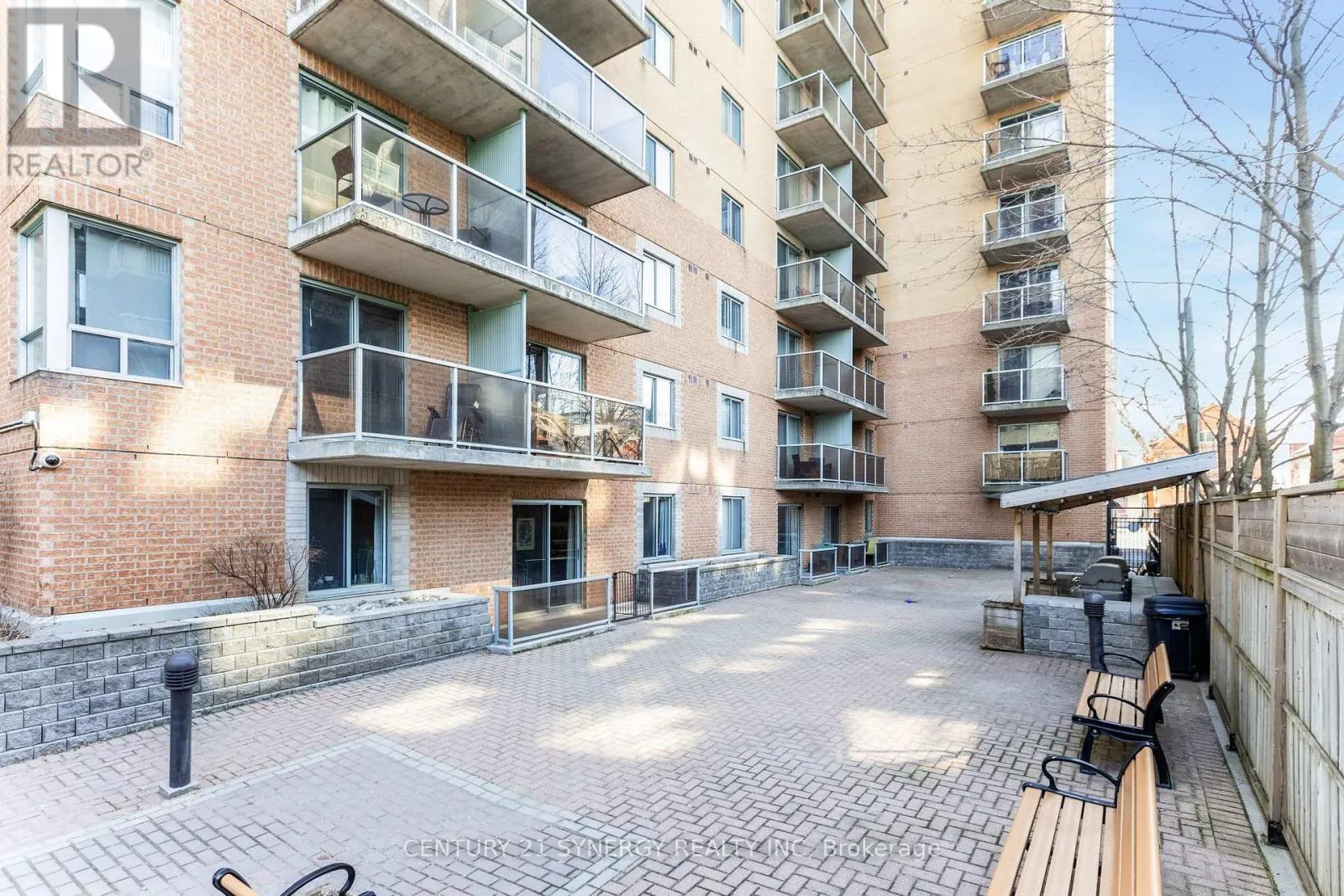 1109 - 429 SOMERSET STREET W