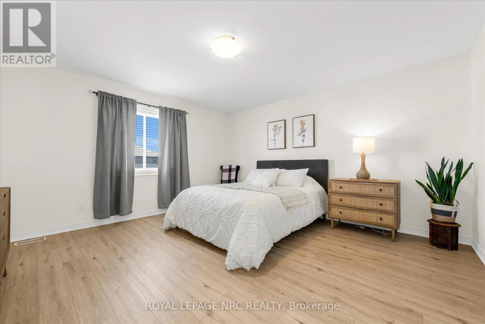 278 CARDINAL CRESCENT