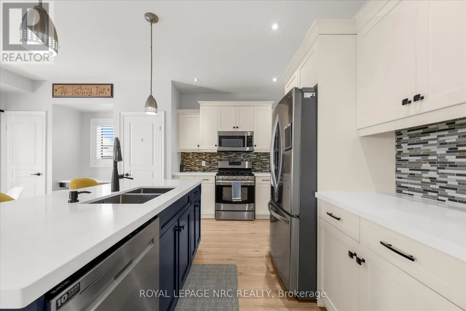 278 CARDINAL CRESCENT