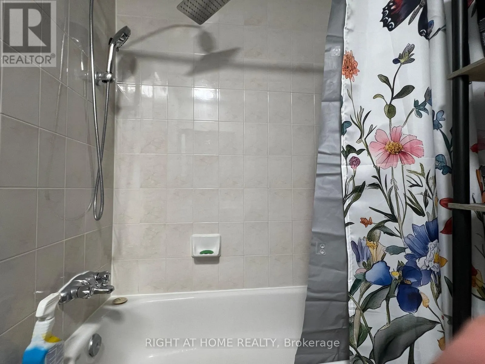81 - 135 CHALMERS STREET S