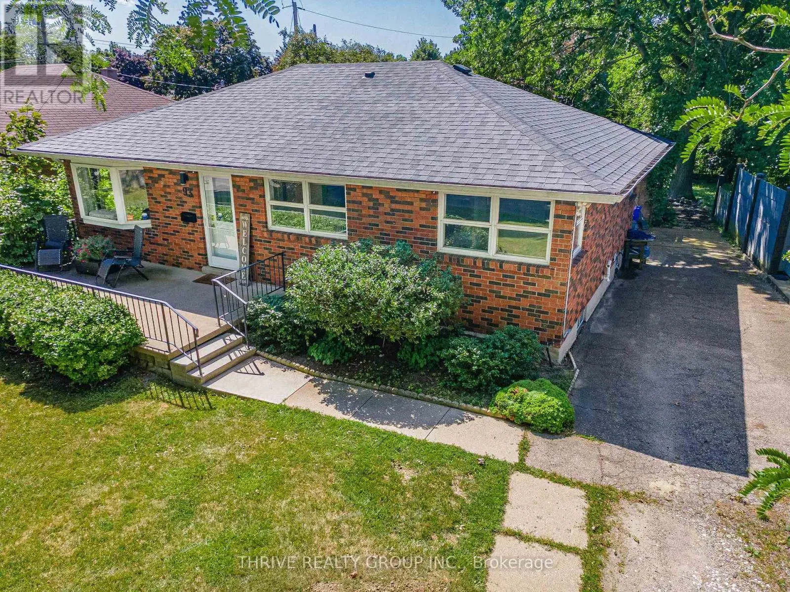 93 MANDEVILLE ROAD