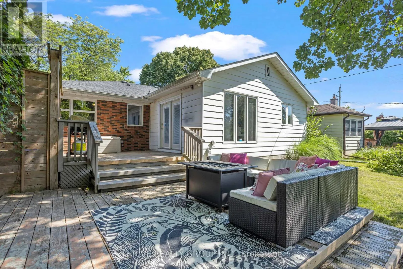 93 MANDEVILLE ROAD