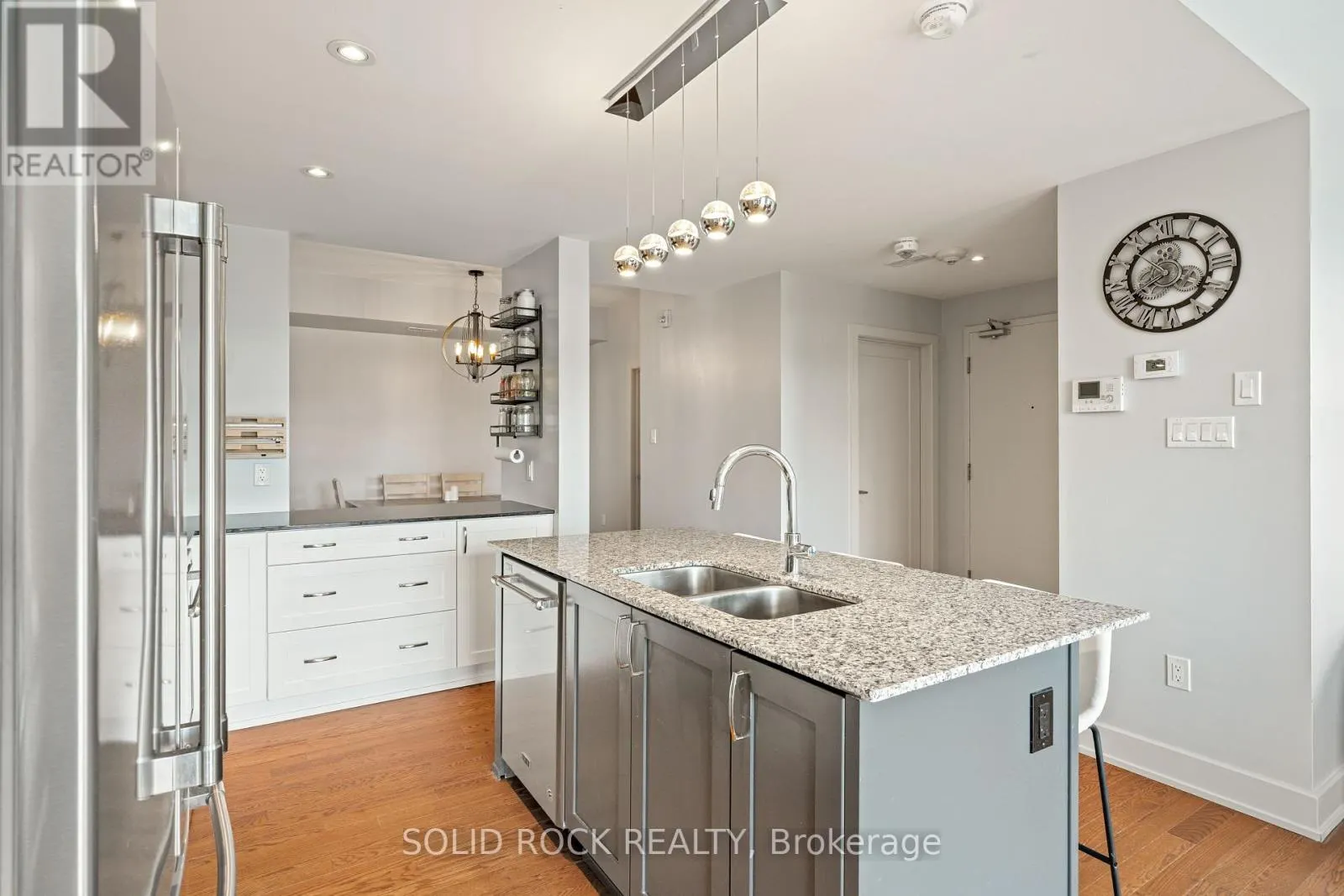 301 - 345 ELIZABETH COSGROVE PRIVATE