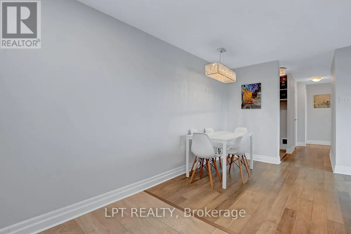 807 - 1100 AMBLESIDE DRIVE