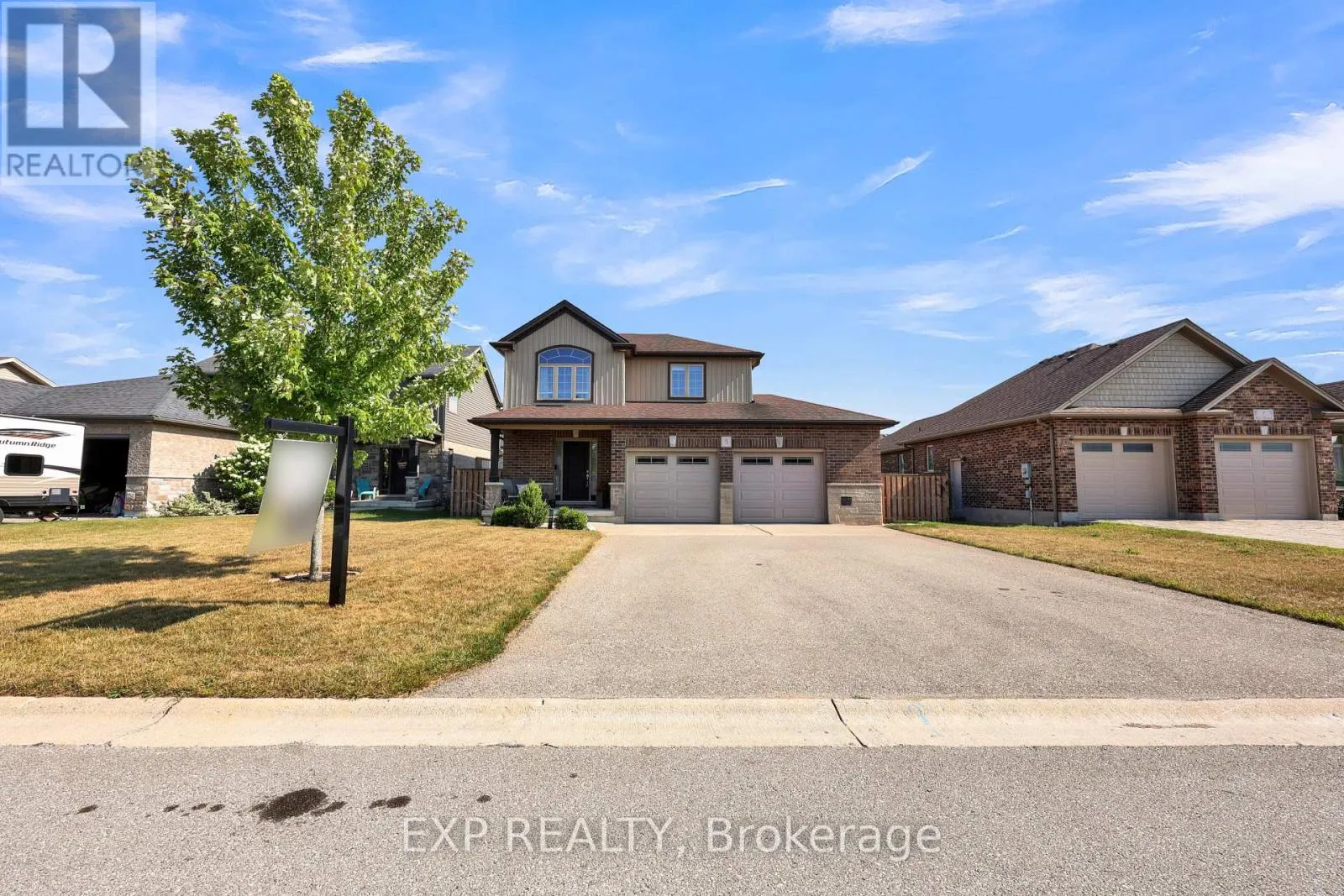 5 OLIVER CRESCENT
