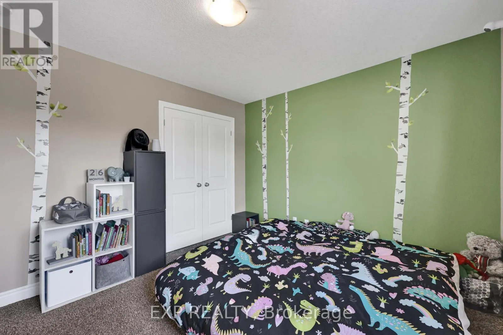 5 OLIVER CRESCENT