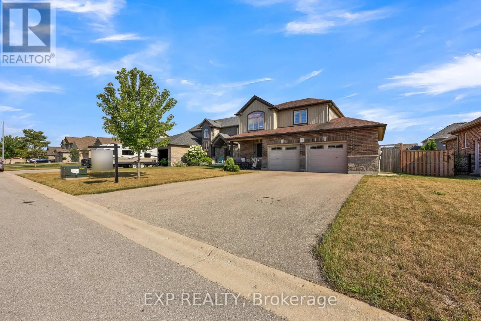 5 OLIVER CRESCENT