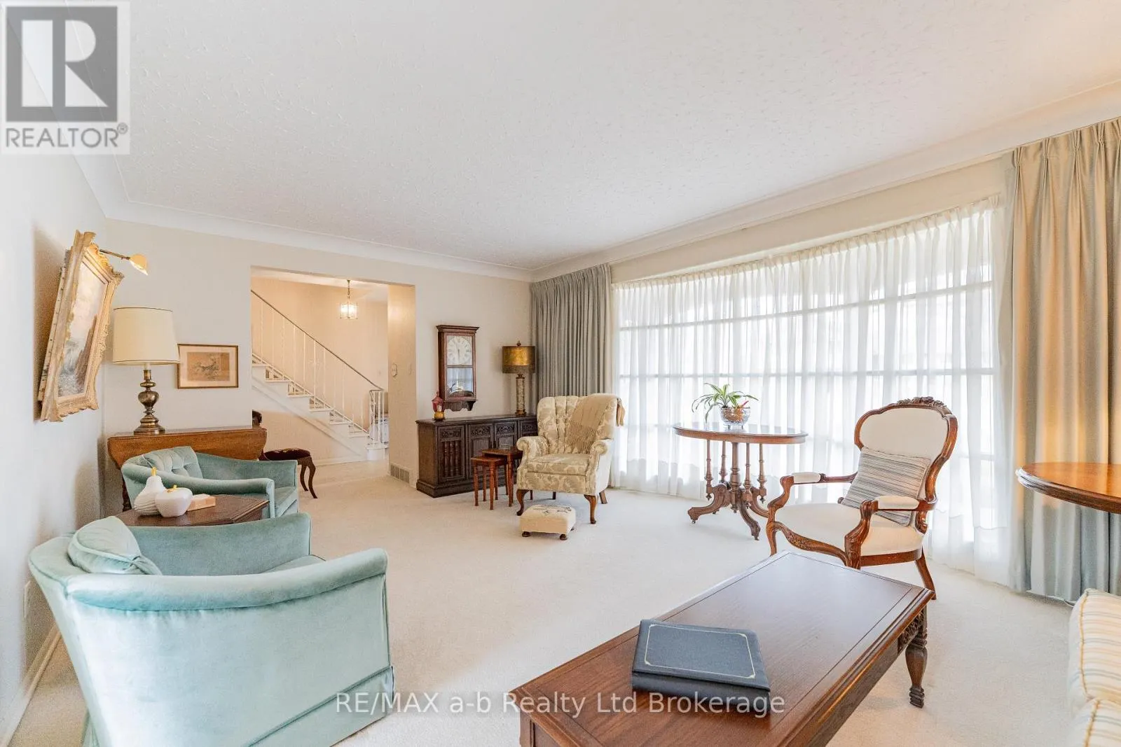 41 PARKWOOD DRIVE