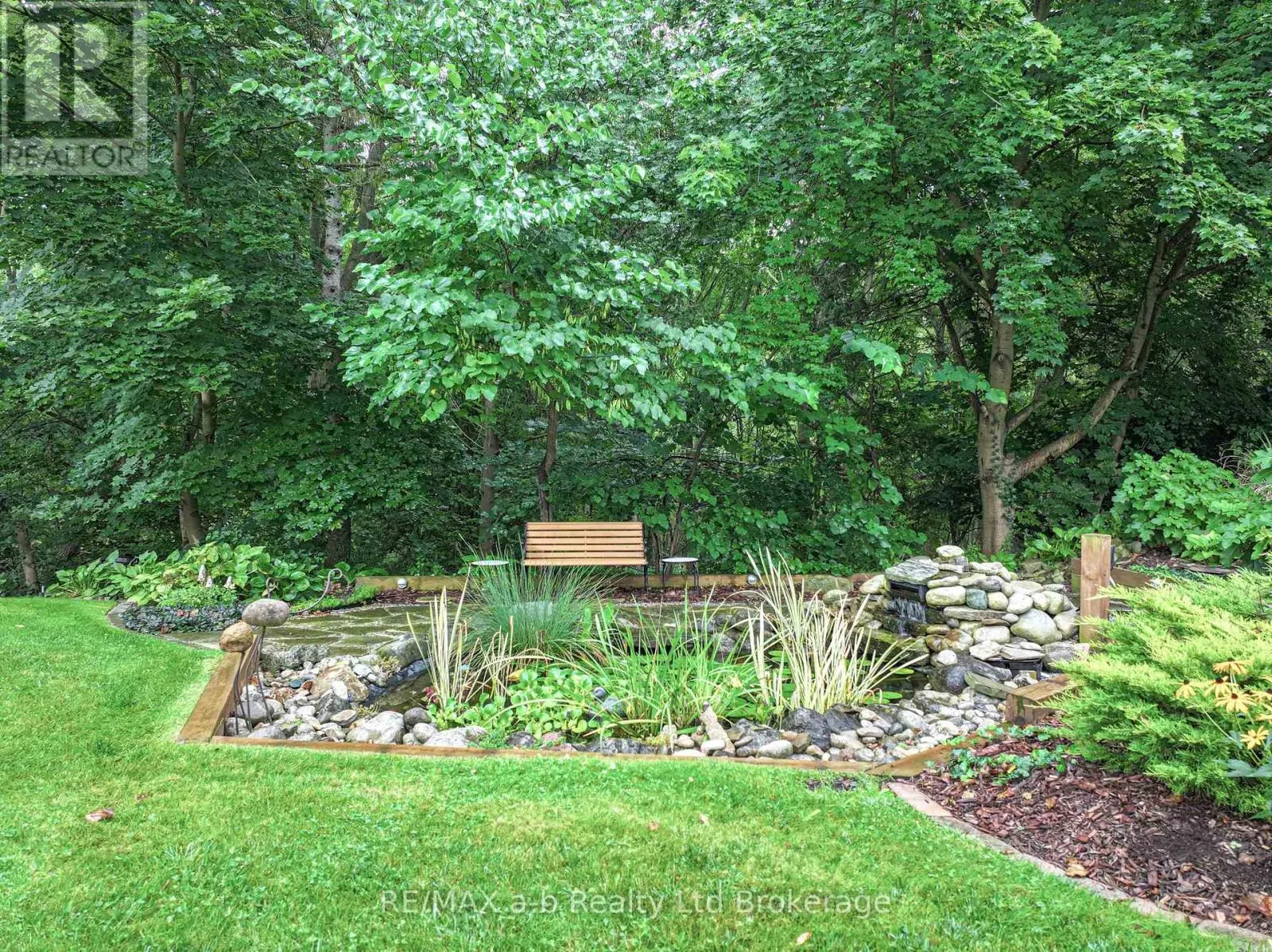 41 PARKWOOD DRIVE