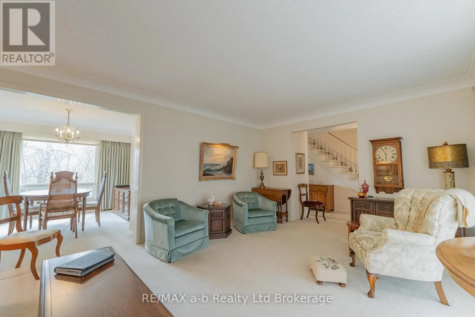 41 PARKWOOD DRIVE