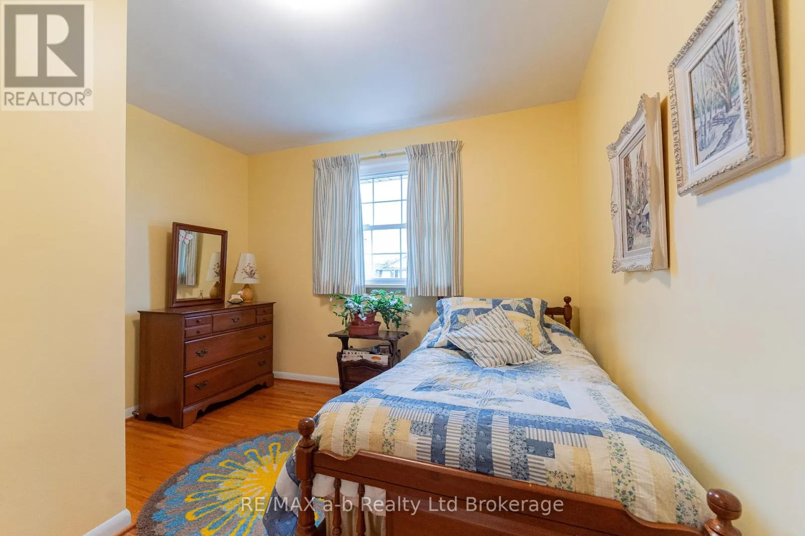 41 PARKWOOD DRIVE