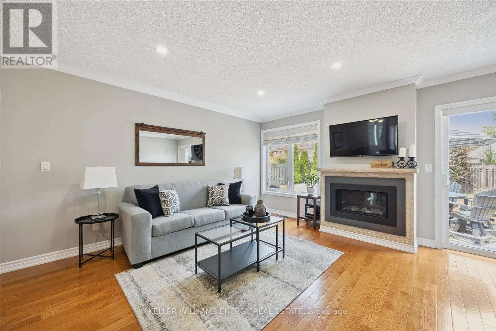 2 AUSTIN COURT