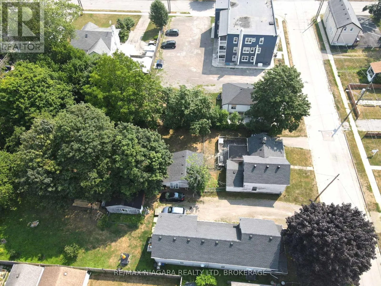 35 FORSYTHE STREET