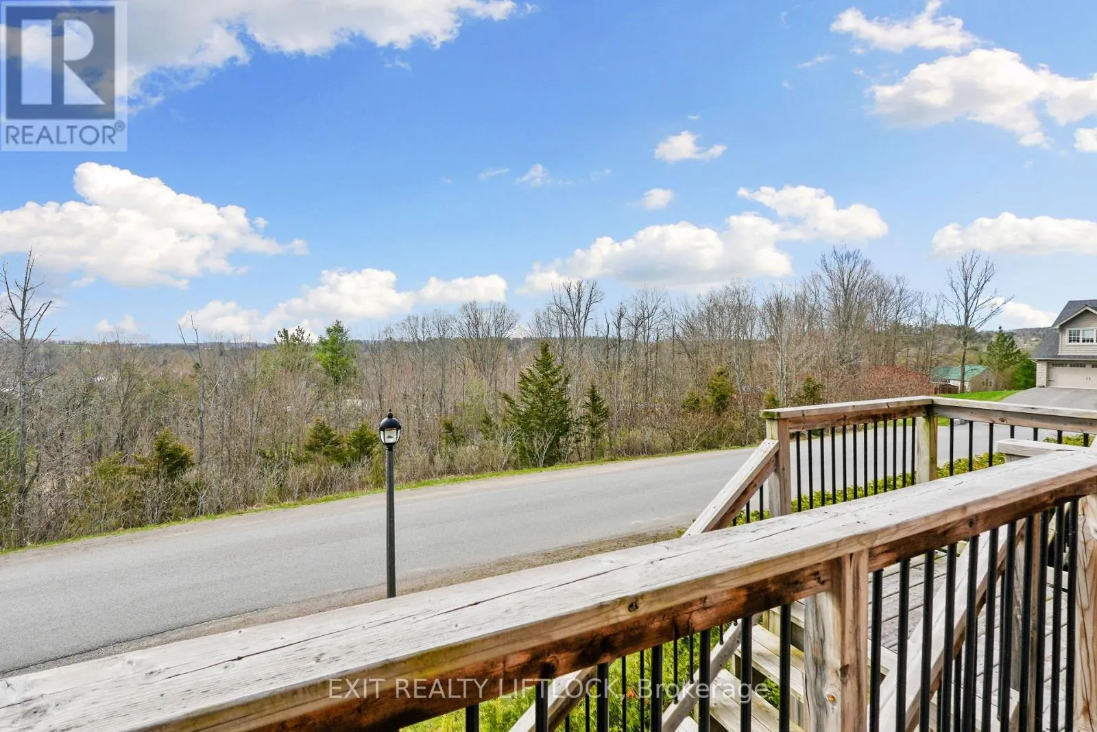 10 - 68 BLOSSOM COURT, #10