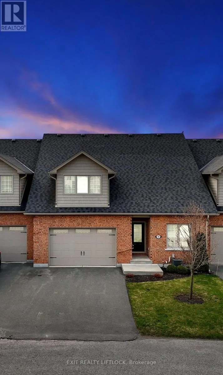 10 - 68 BLOSSOM COURT, #10