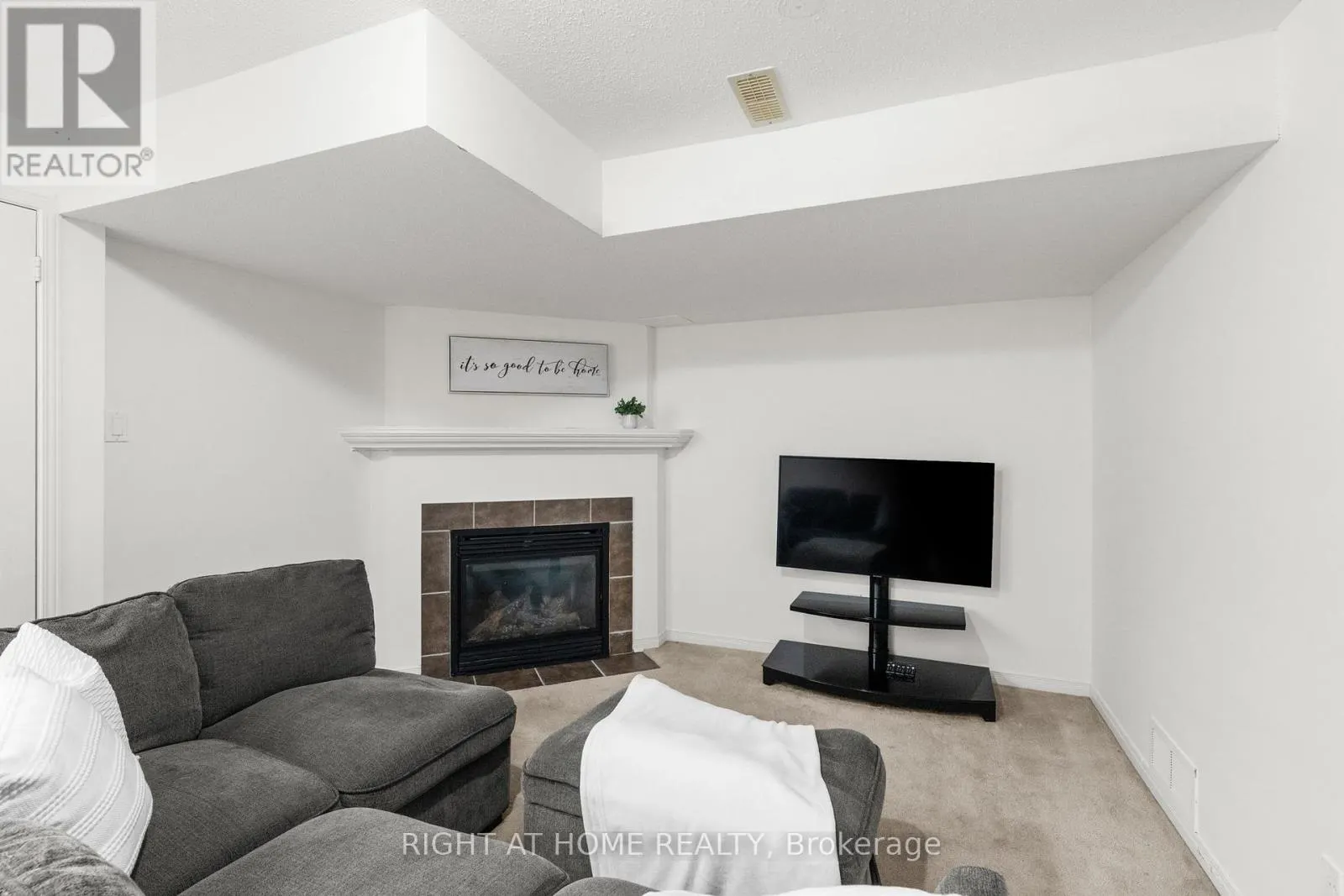 206 CALAVERAS AVENUE