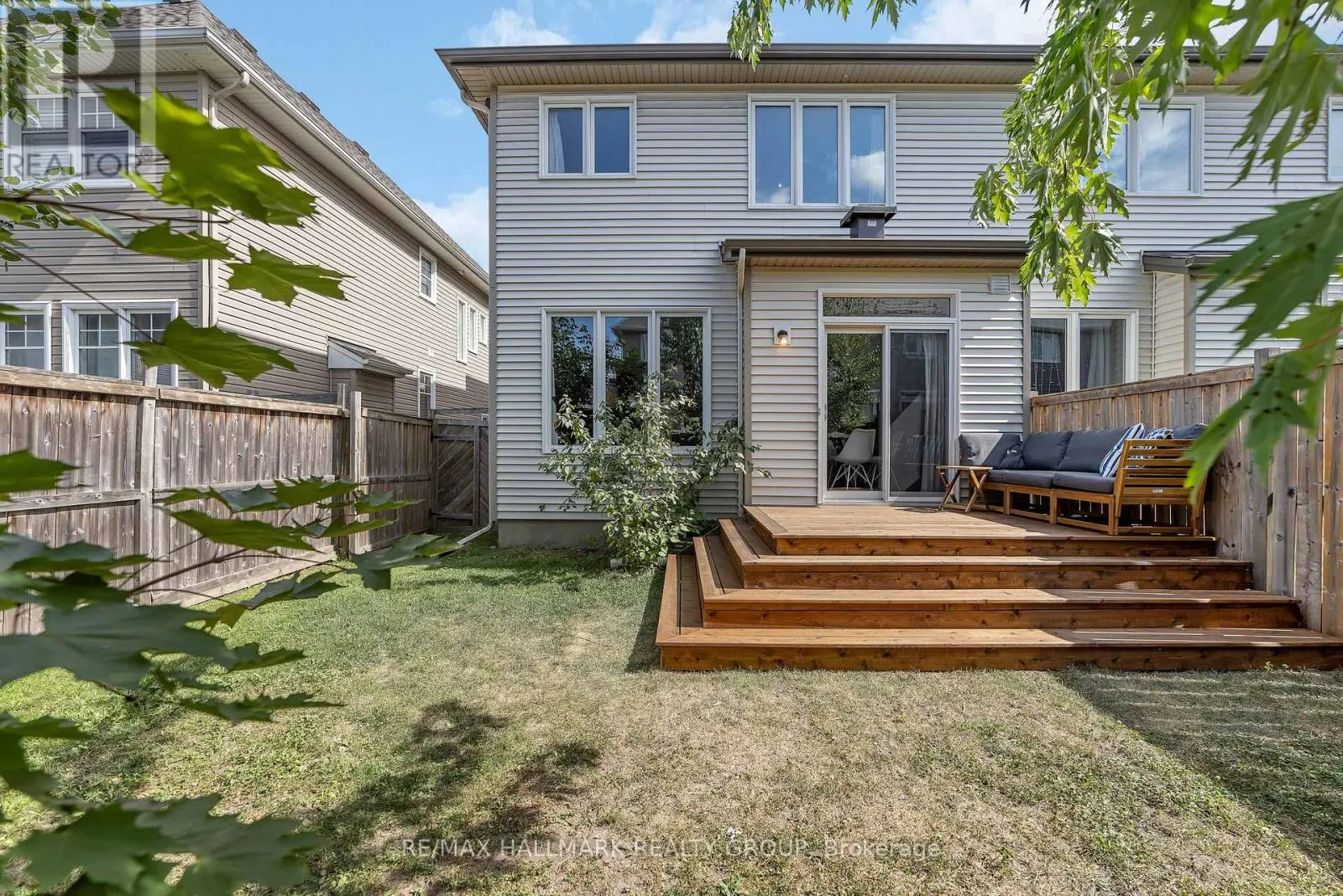771 HAZELNUT CRESCENT