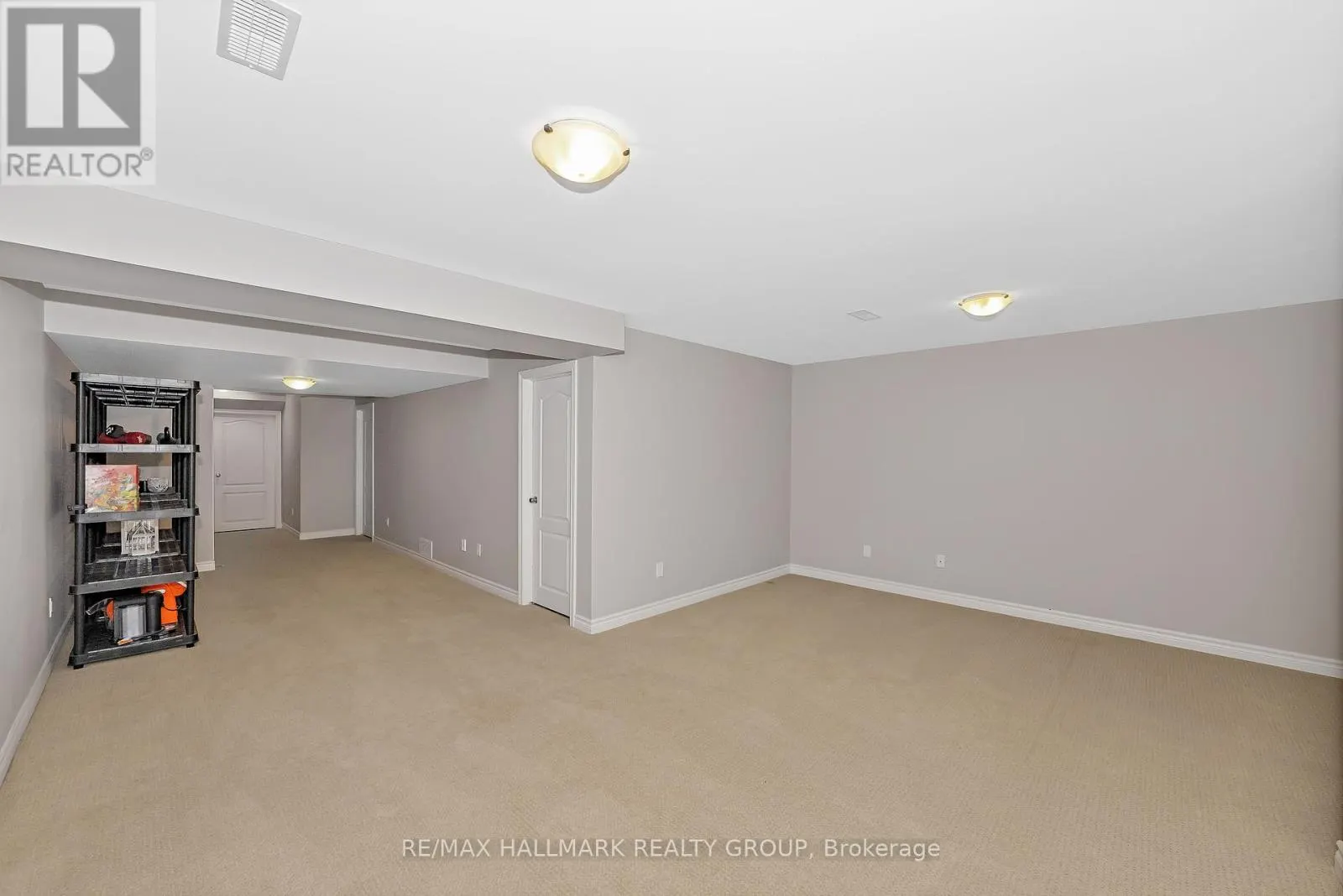 771 HAZELNUT CRESCENT