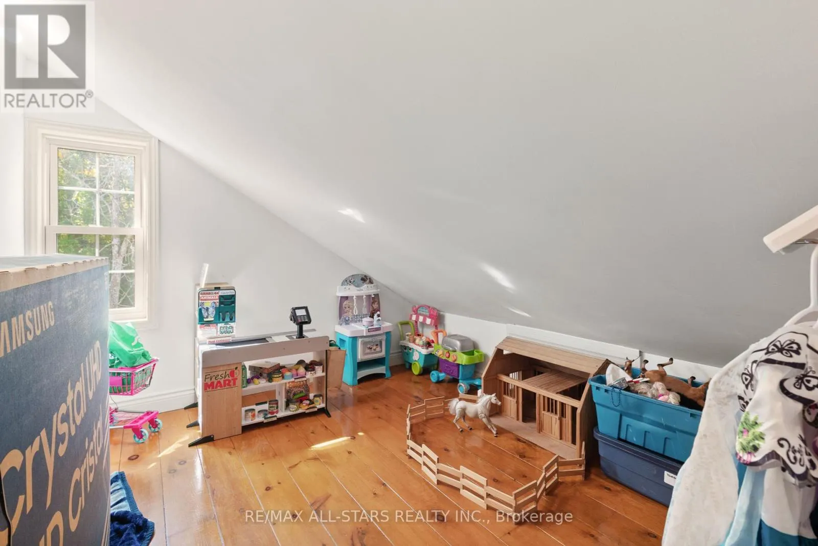18 BLYTHE SHORE ROAD