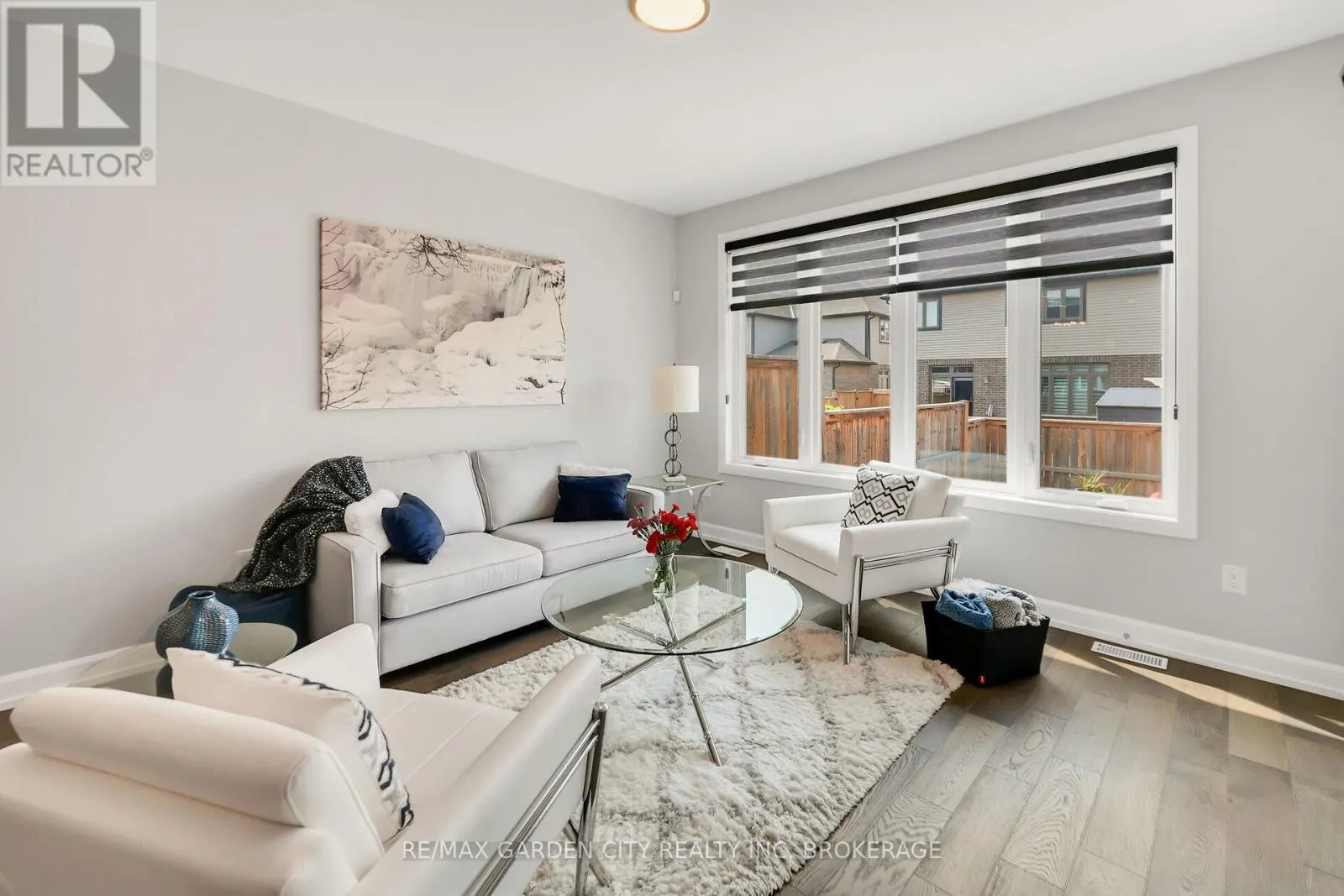 3 CAMPBELL STREET