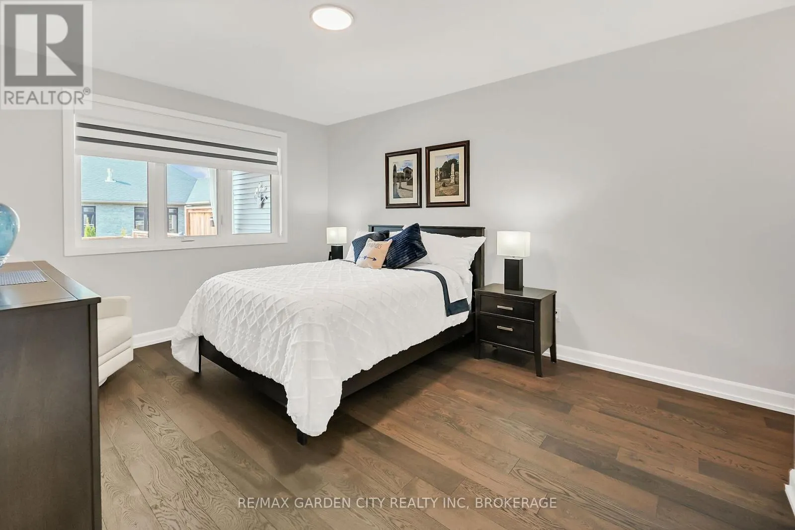 3 CAMPBELL STREET