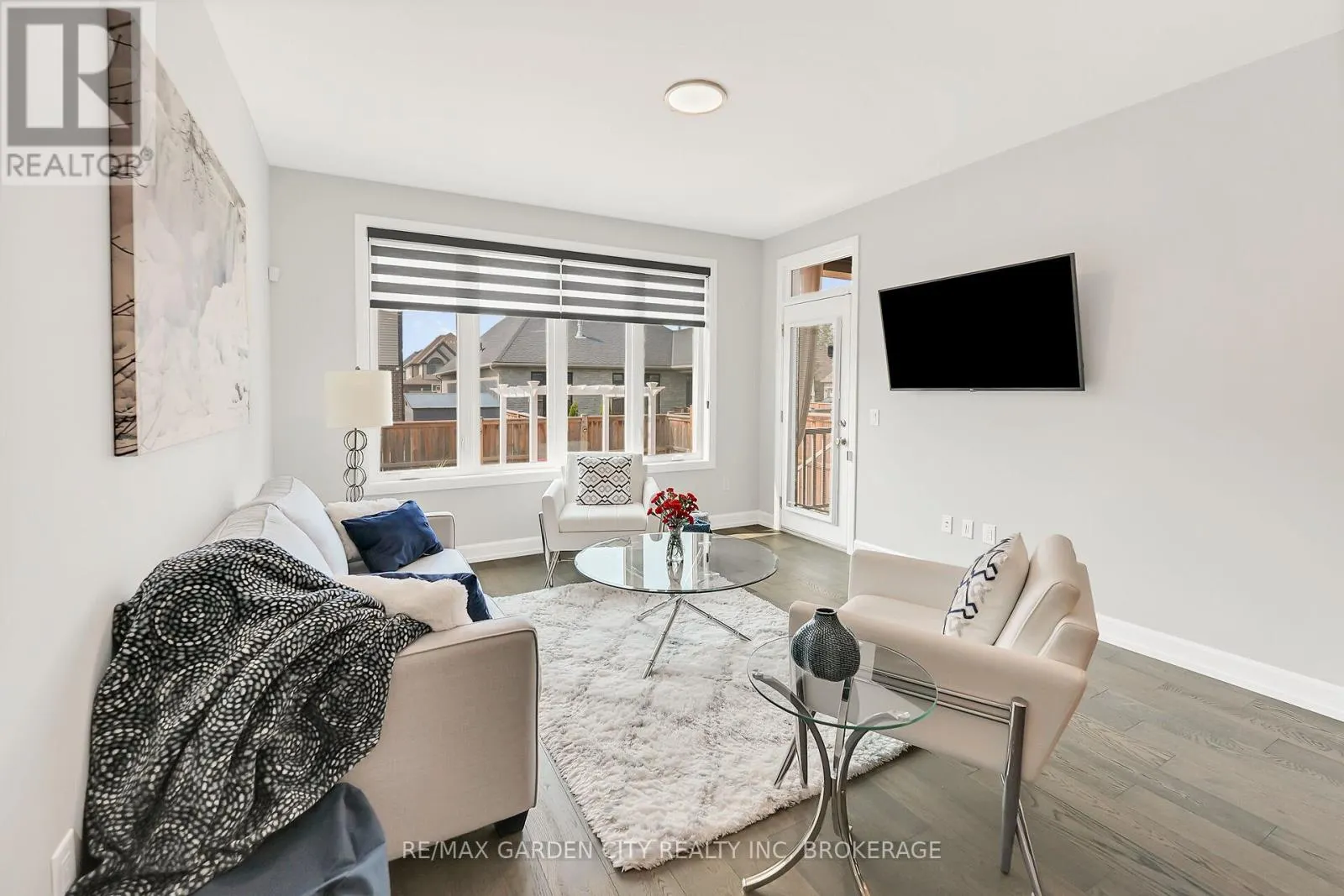 3 CAMPBELL STREET
