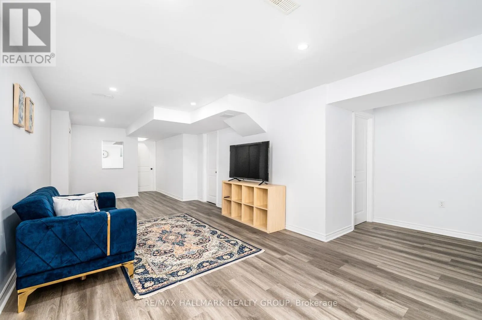223 CONIFER CREEK CIRCLE