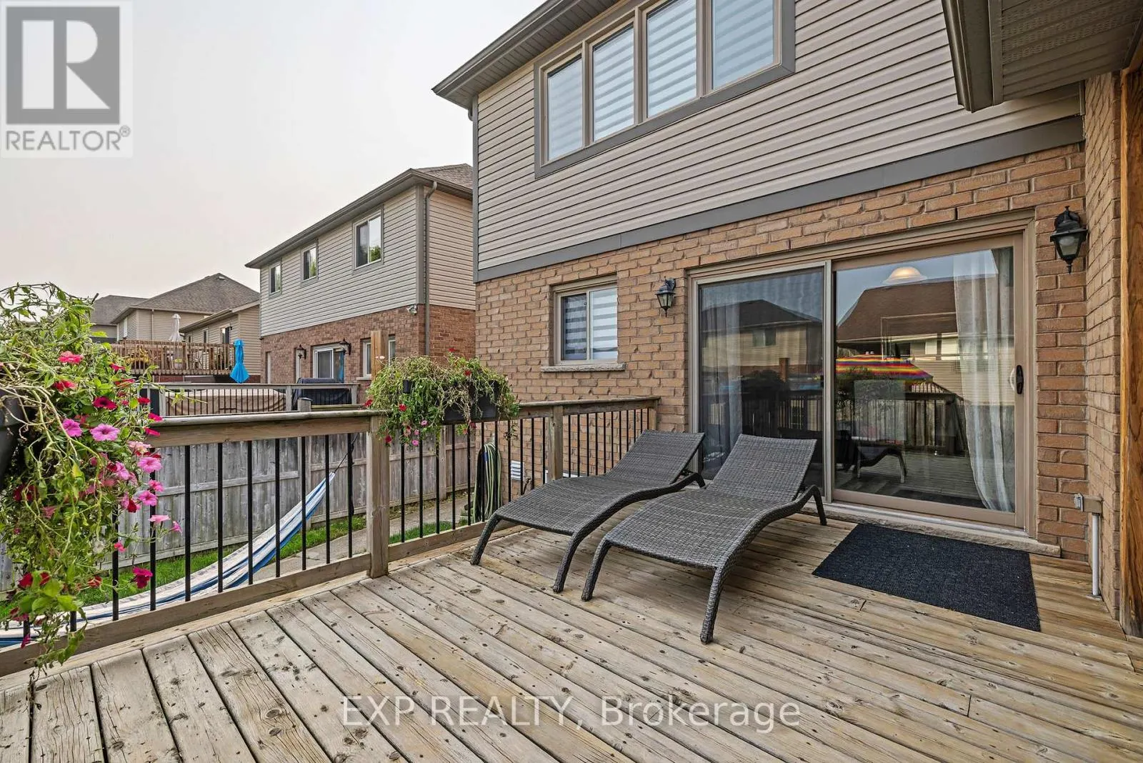 6540 RICHARD CRESCENT