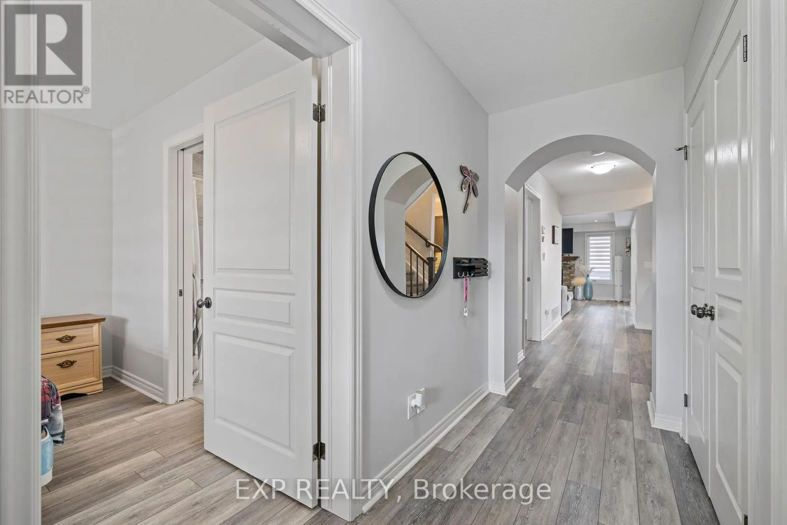 6540 RICHARD CRESCENT