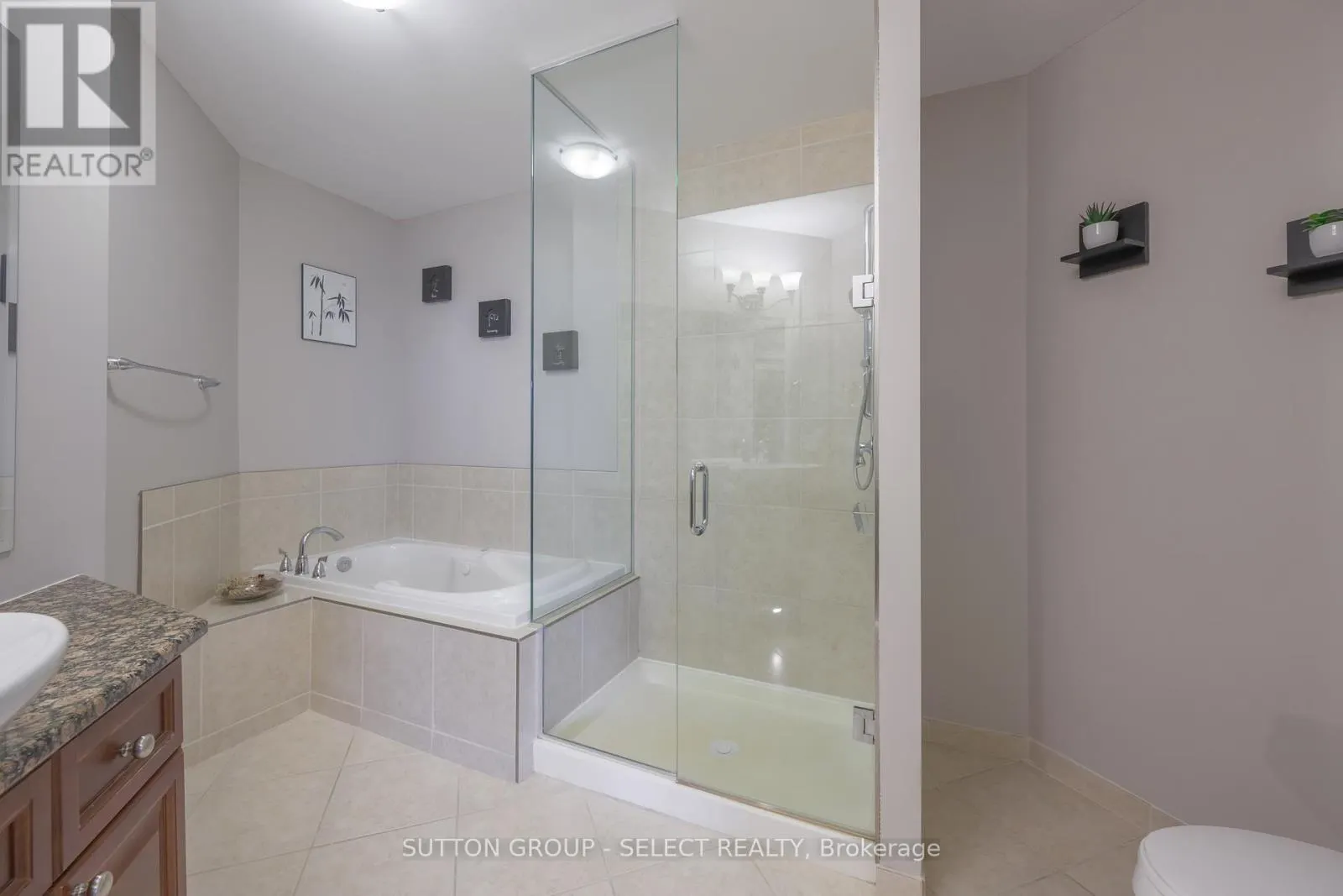1007 - 250 PALL MALL STREET, #1007