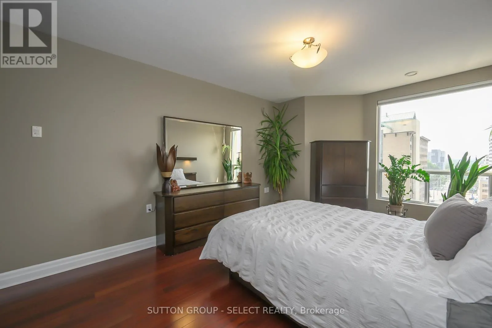 1007 - 250 PALL MALL STREET, #1007