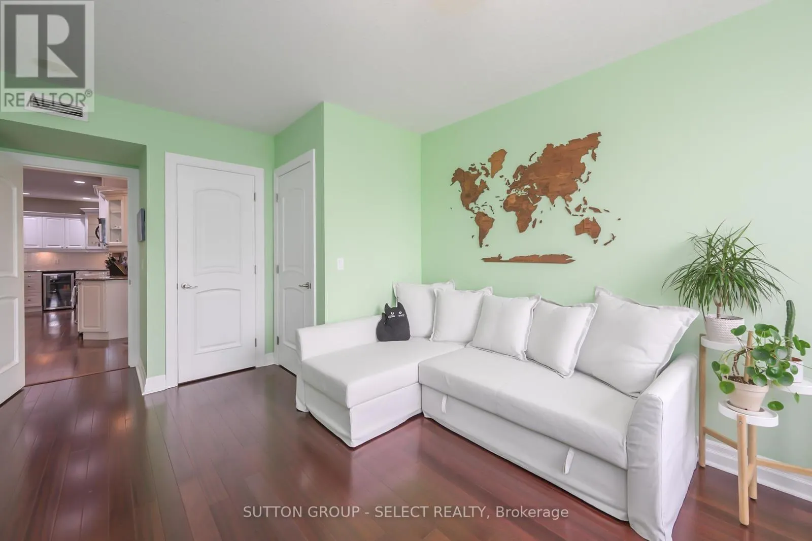 1007 - 250 PALL MALL STREET, #1007