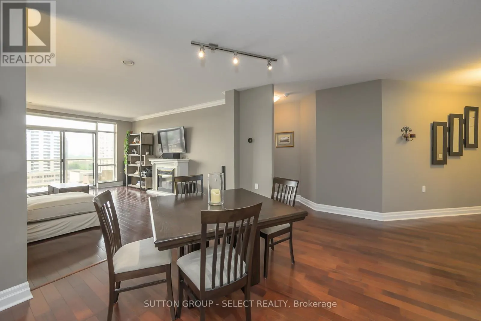1007 - 250 PALL MALL STREET, #1007