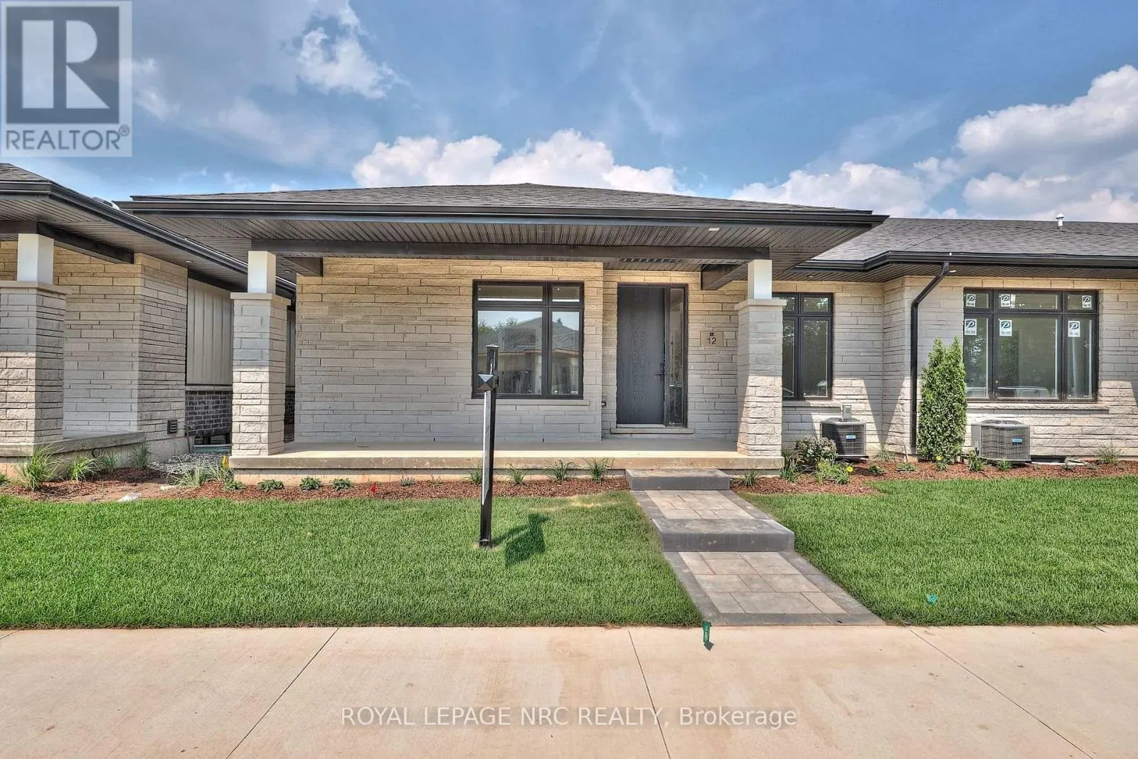 12 ACCURSI CRESCENT