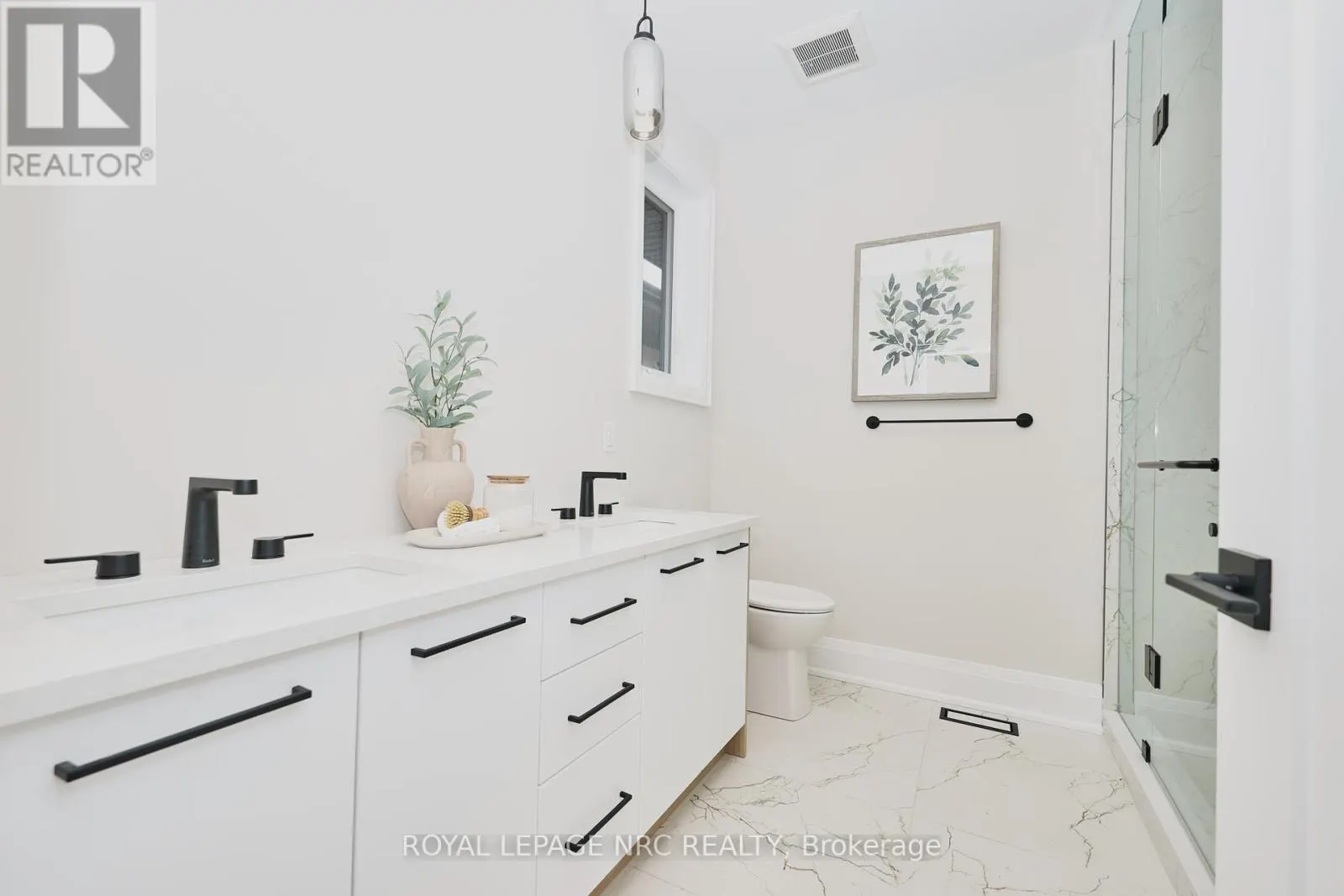 12 ACCURSI CRESCENT