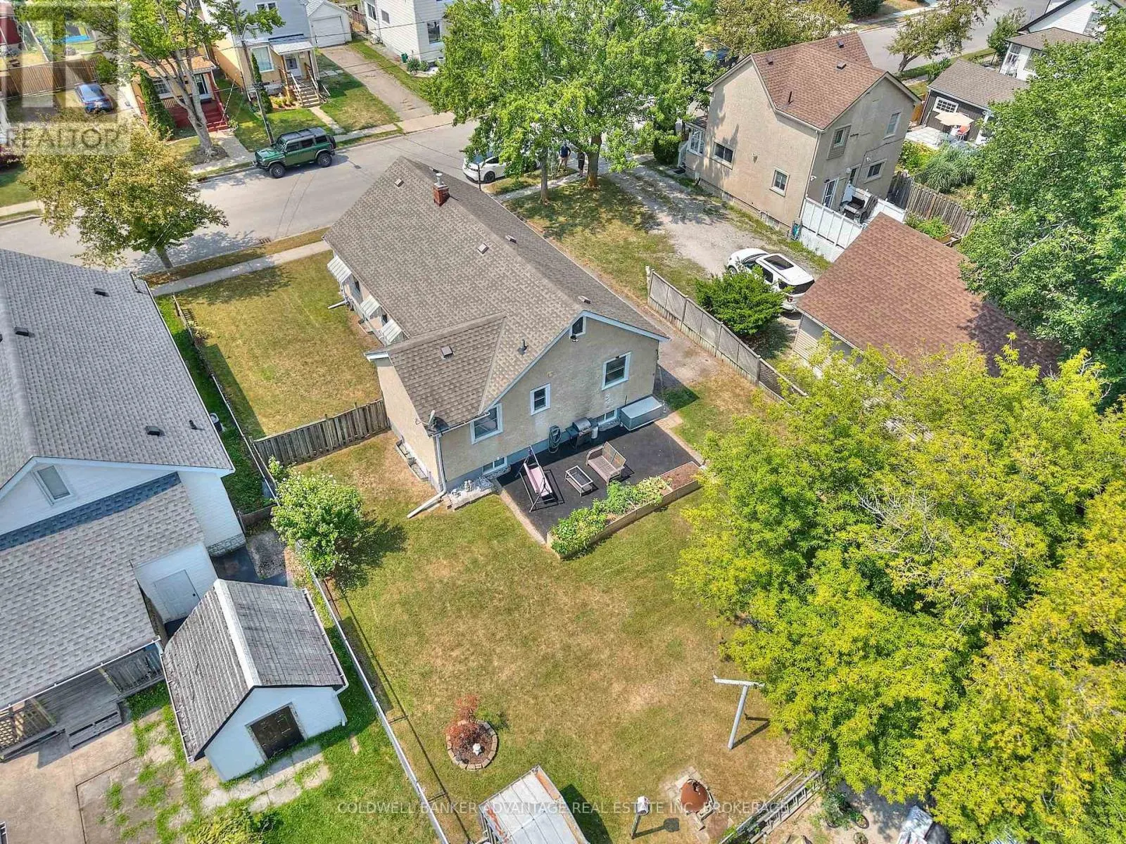 17 CLIFFORD AVENUE