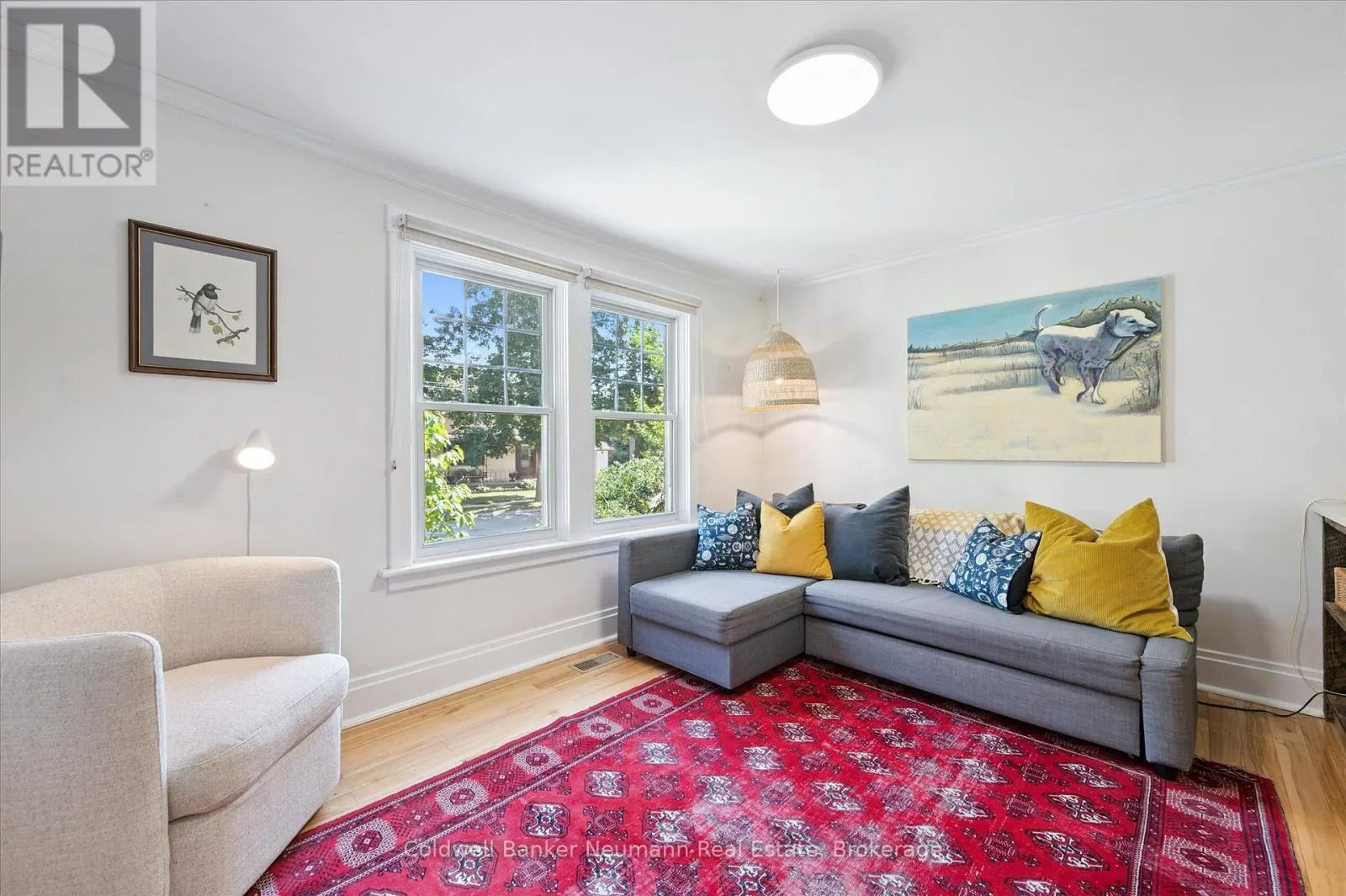 27 LAWRENCE AVENUE