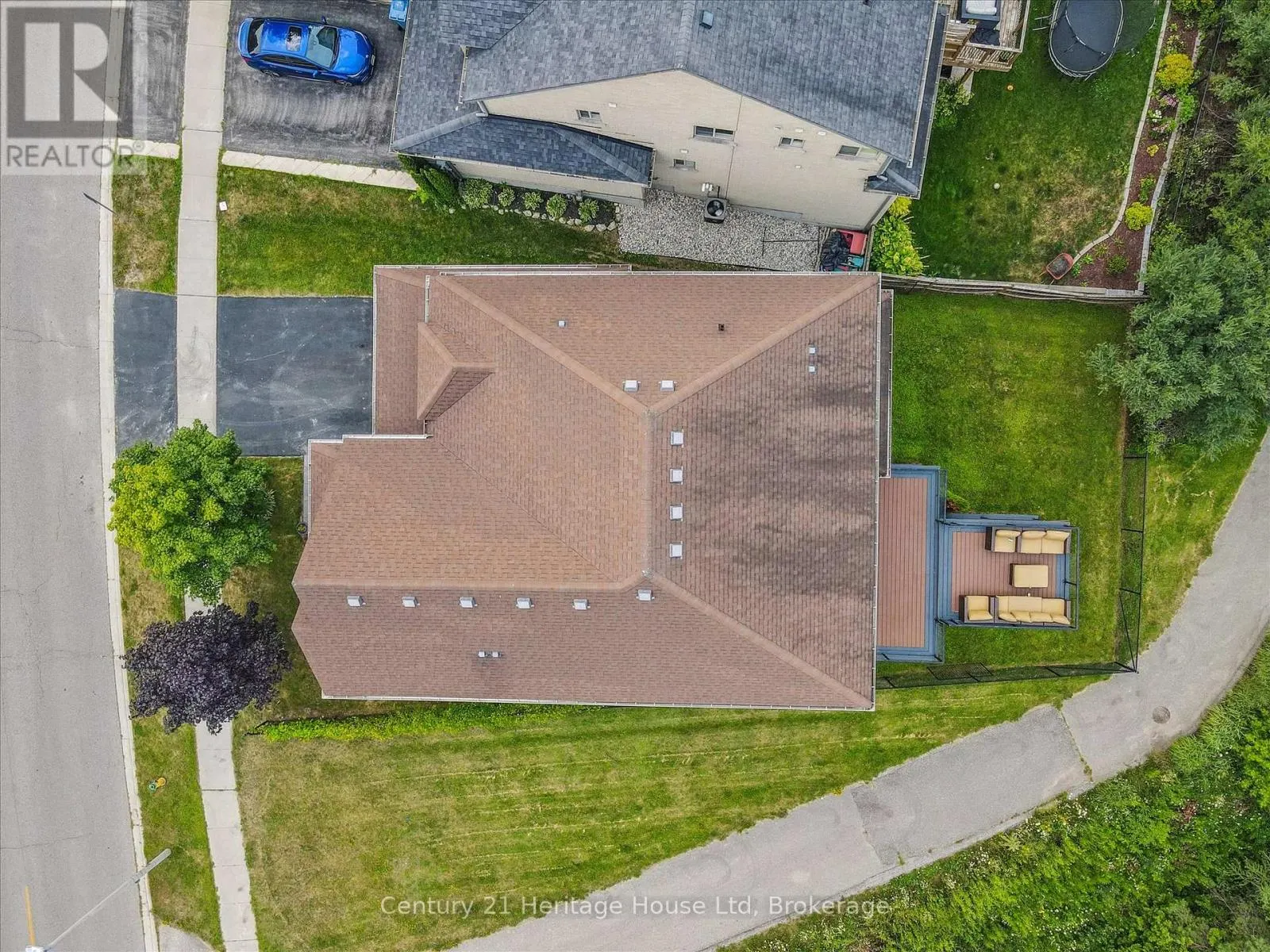 76 ZADUK PLACE