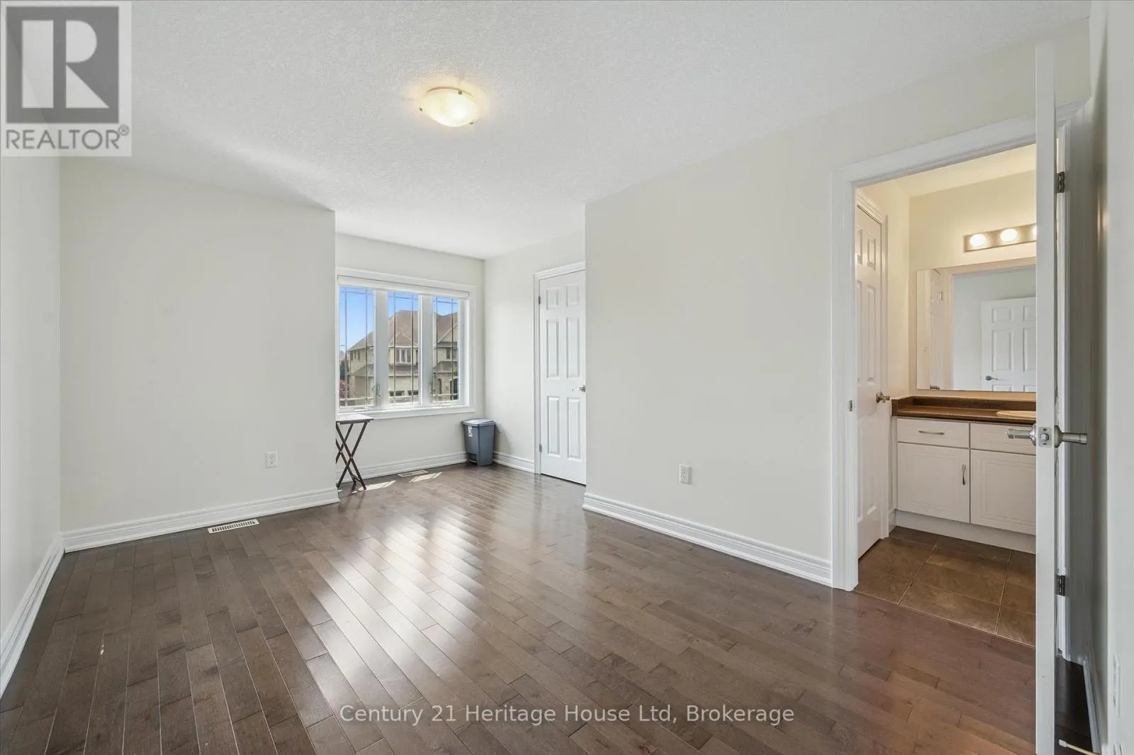 76 ZADUK PLACE