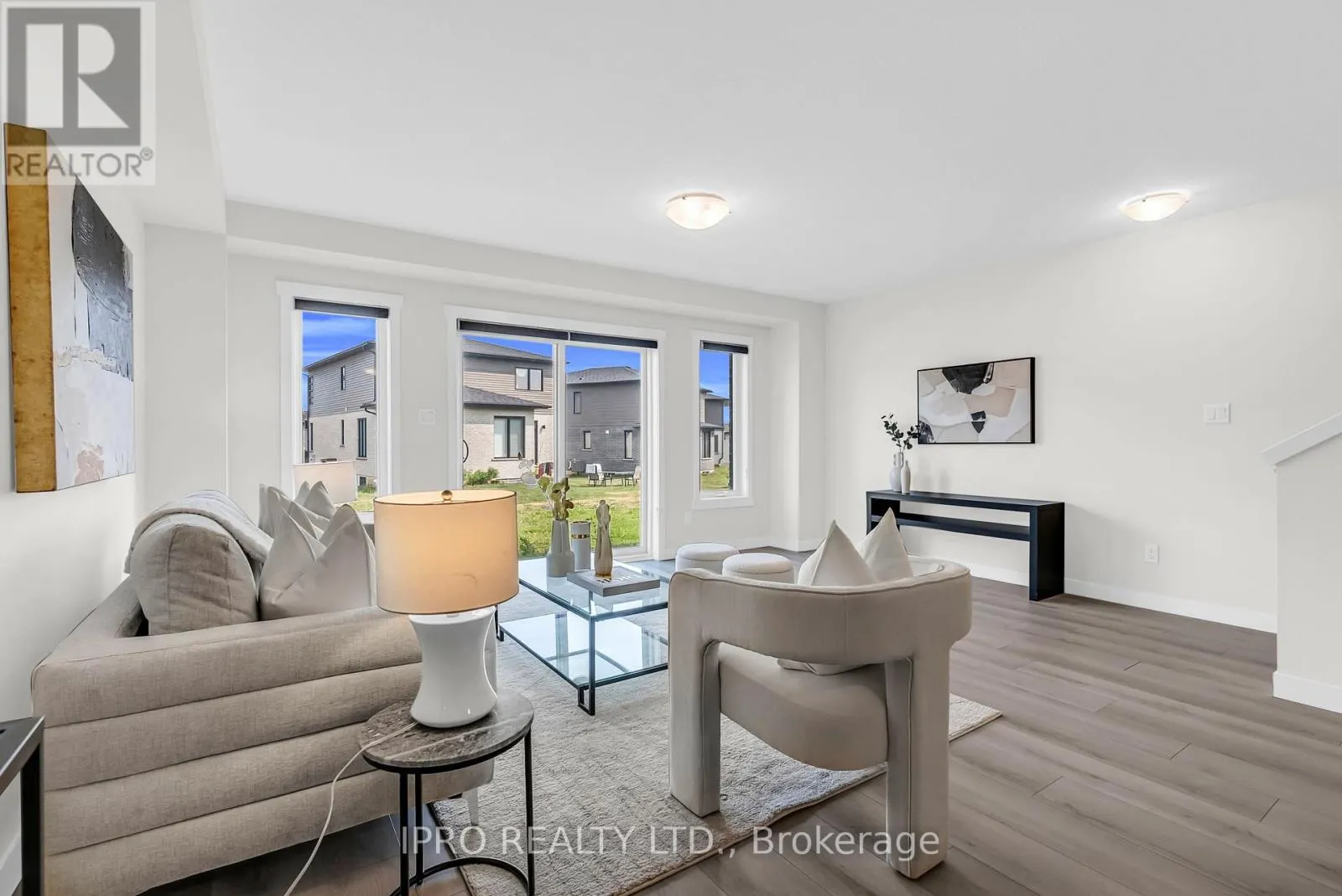 34 WILKINSON AVENUE
