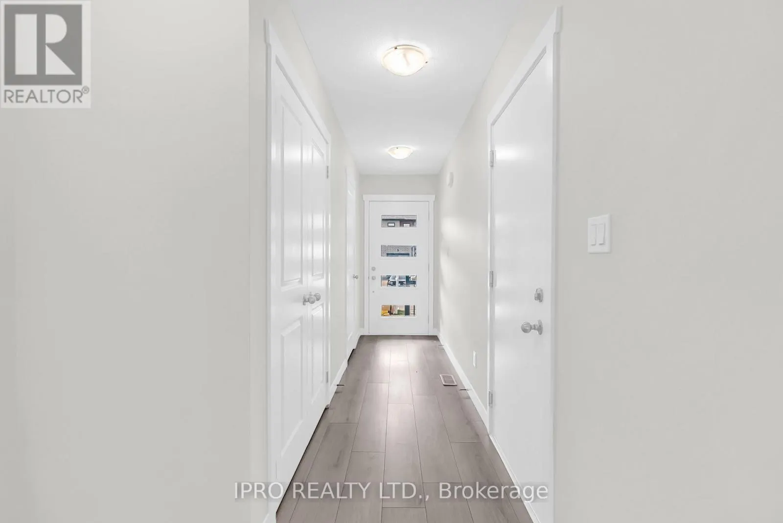 34 WILKINSON AVENUE