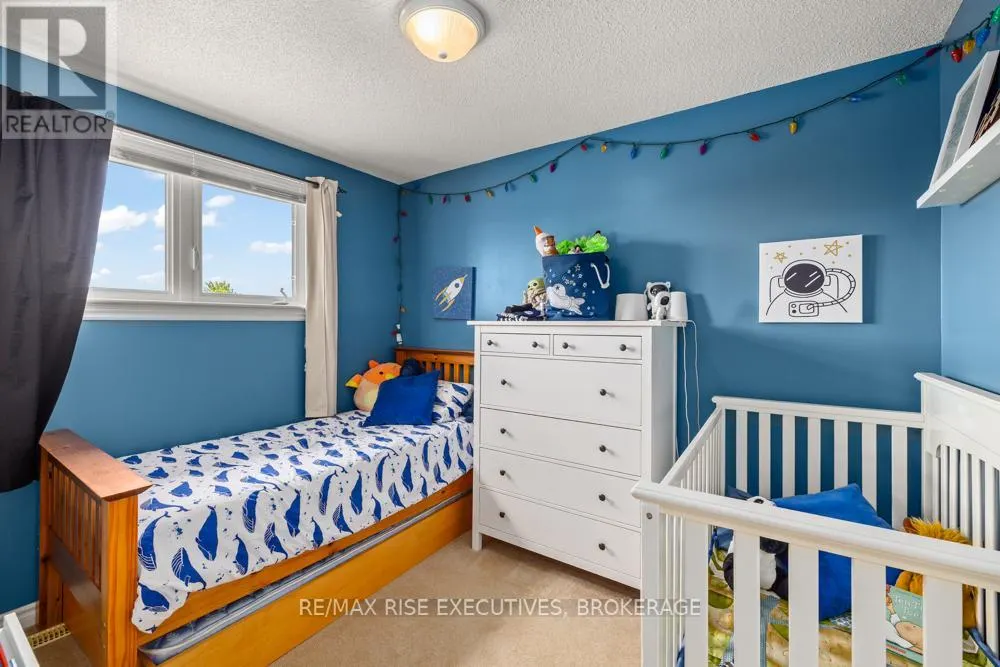 105 MCKEOWN CRESCENT