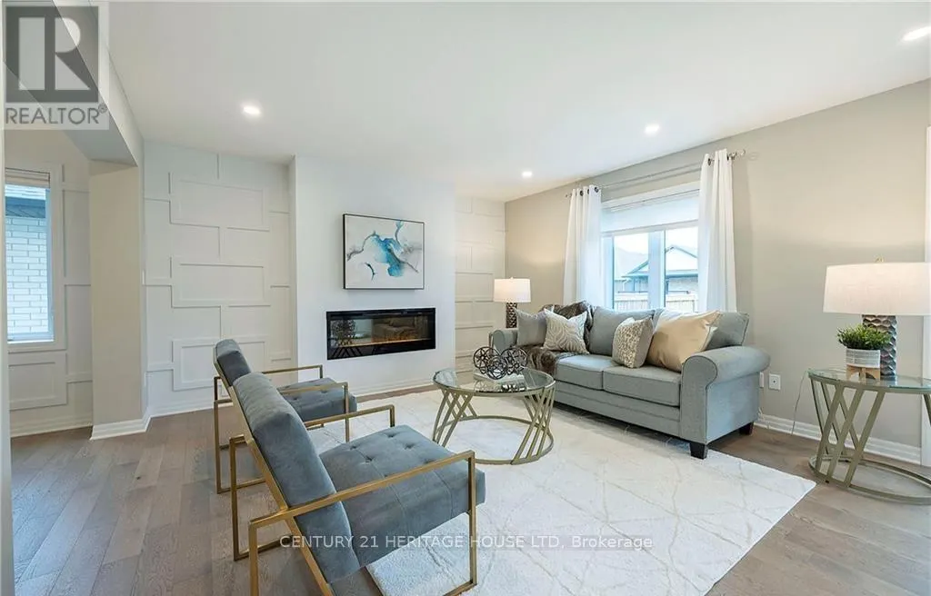 22 FOXTAIL LANE