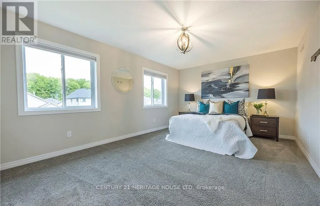 22 FOXTAIL LANE