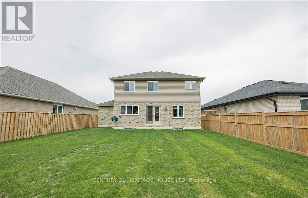 22 FOXTAIL LANE