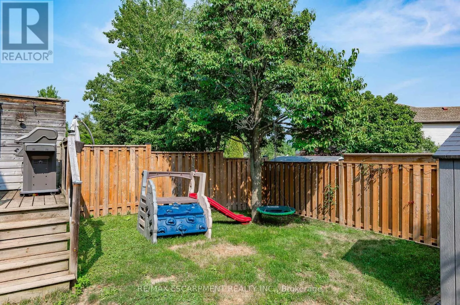 146 ROCKHAVEN LANE