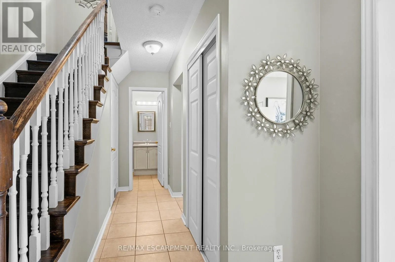 146 ROCKHAVEN LANE