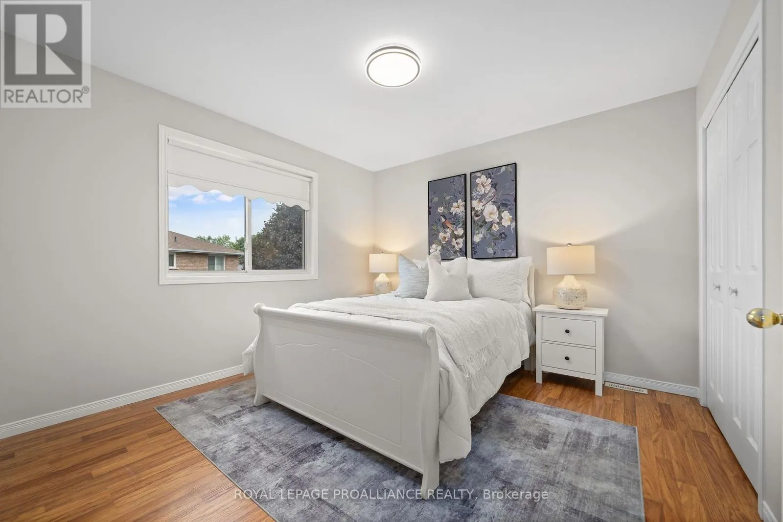 8 LINDEN LANE